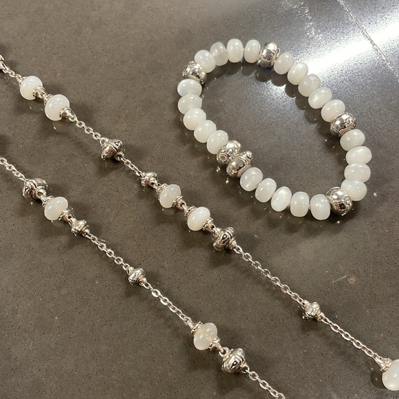 John Hardy Sterling Silver Moonstone Bamboo Bracelet and Necklace Bundle. - Picture 2 of 13